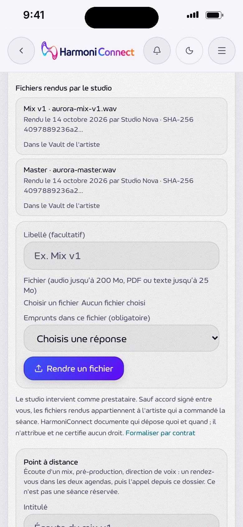 Les fichiers rendus par le studio, datés, dans le Vault de l'artiste.